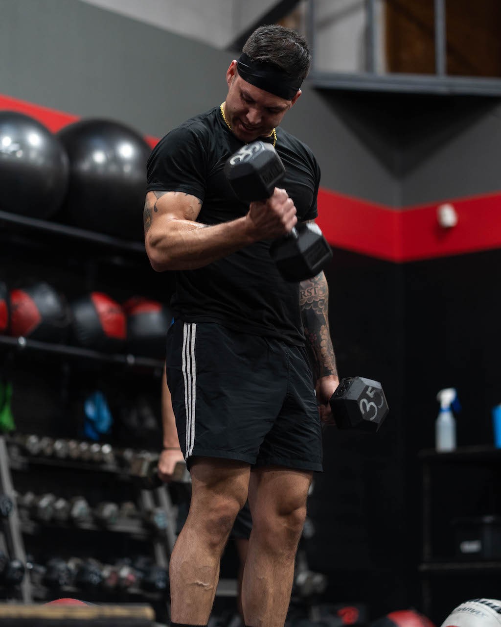 QUA003902 6IXTYGRIND